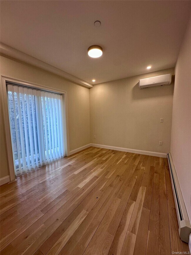 Building Photo - 64-67 185th St