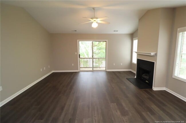 Building Photo - 2023 Bulon Dr