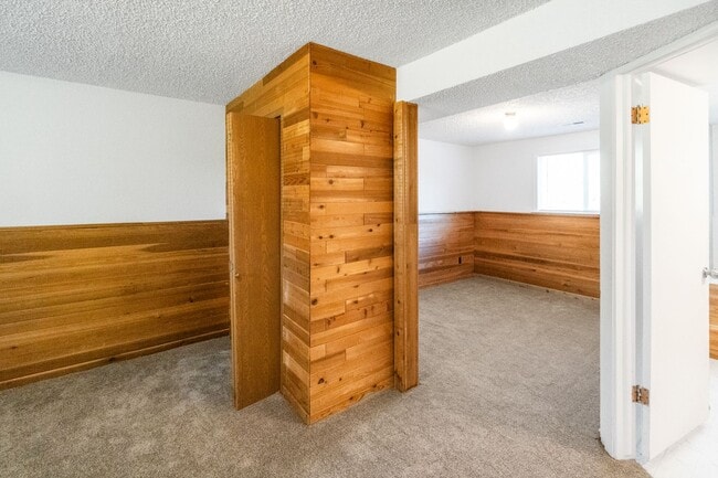 Building Photo - Gorgeous Single Family Home in Spokane's S...