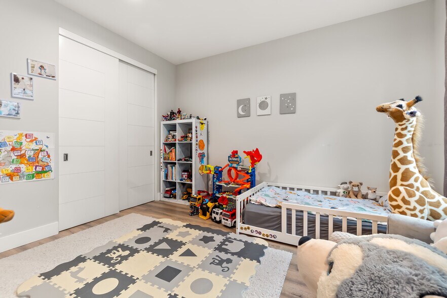 Building Photo - 2202 Felton Ln