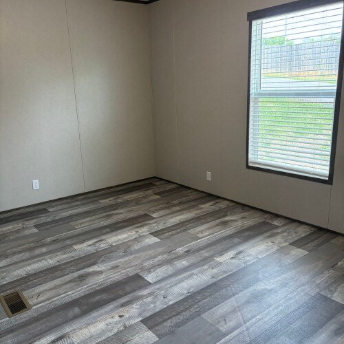 Building Photo - 151 Smith Ridge Rd