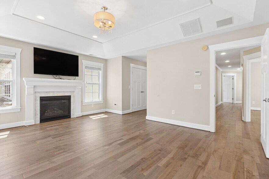 Building Photo - 2604 E Pembroke Ave
