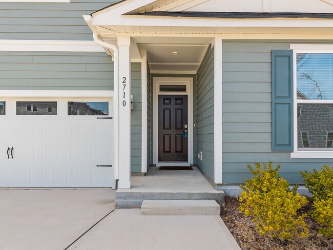 Building Photo - 2710 Turner Pines Dr