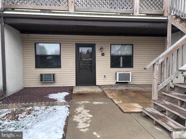 Building Photo - 1334-Y W Wyomissing Blvd