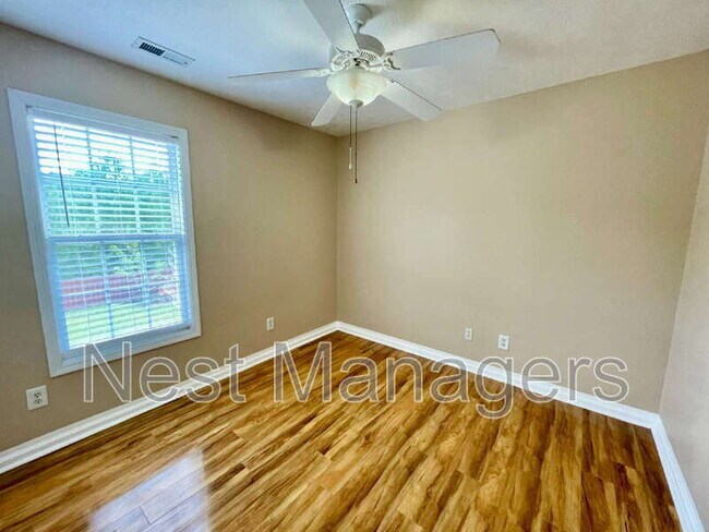 Building Photo - 4113 Redspire Ln