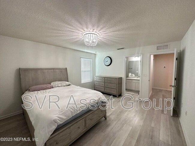 Building Photo - 257 Aralia Ln
