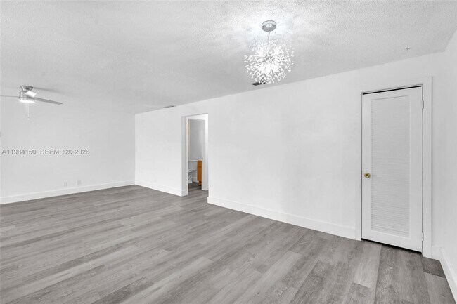 Building Photo - 7344 SW 8th Ct