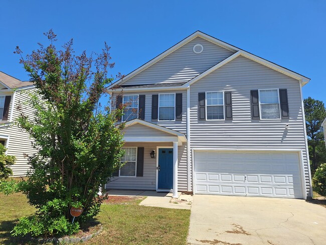 Building Photo - Wonderful Four Bedroom Home in Northeast C...