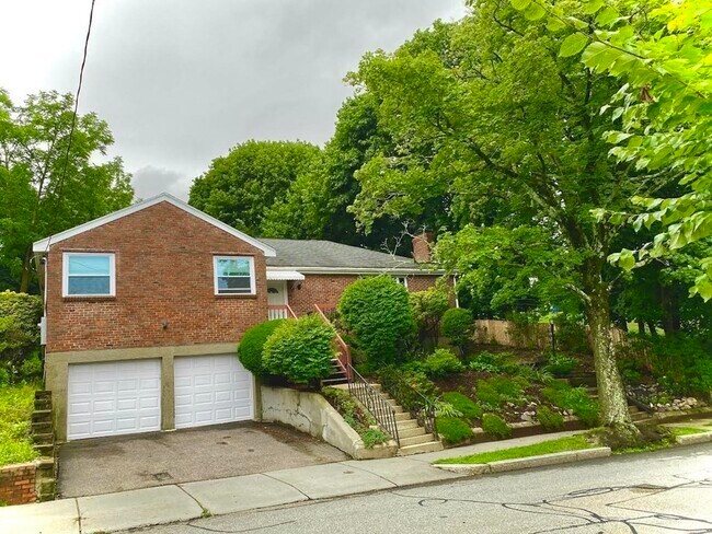 Building Photo - 106 Jordan Rd