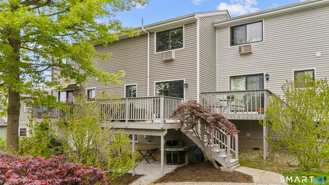 Building Photo - 63 Myano Ln