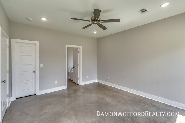 Building Photo - 174 Shelby Mae Cir