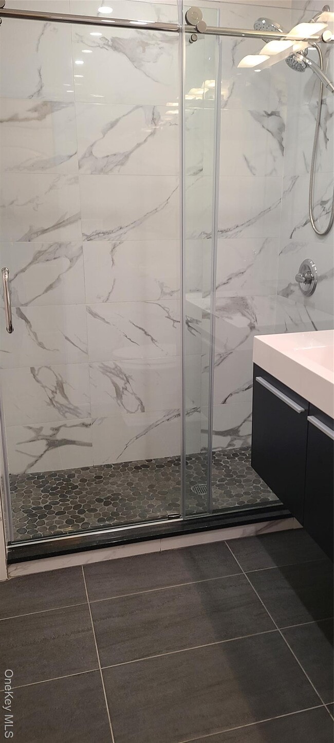 Building Photo - 61-25-61218 218th St