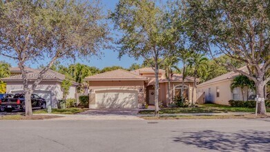 Building Photo - 1701 SE 17th Ave