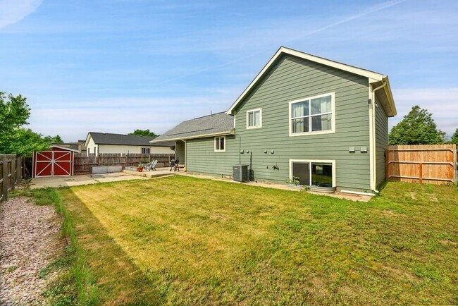 Building Photo - 2034 Buckeye Ave