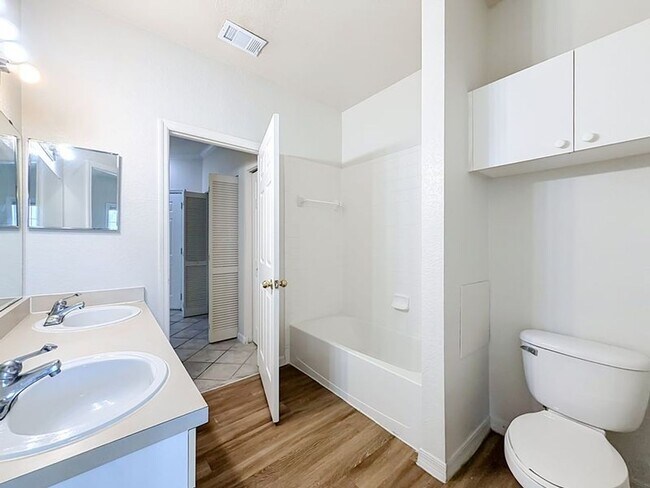 Building Photo - 3757CR#2532(70)