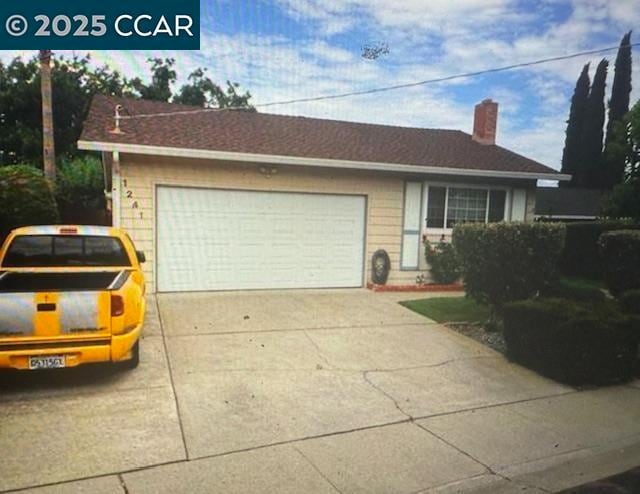 Building Photo - 1241 Brookview Dr