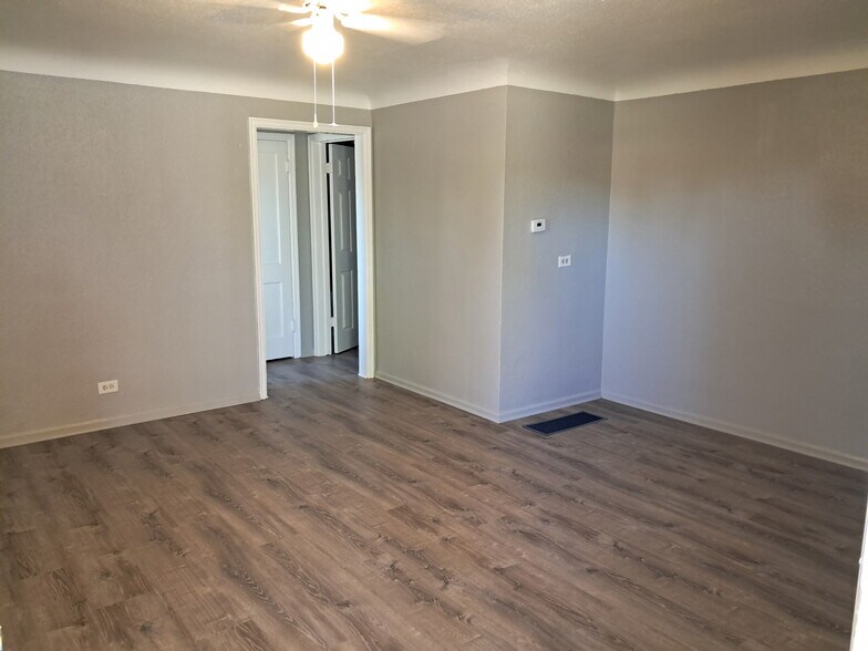 Building Photo - 1533 Uinta St