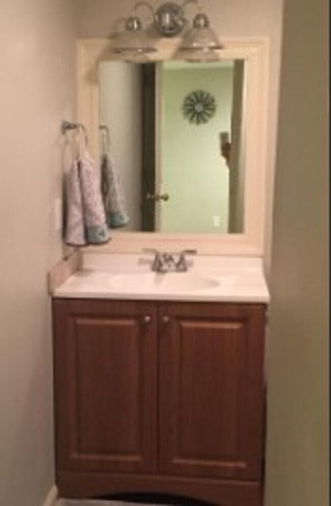 Building Photo - 2500 Houma Blvd