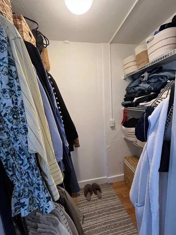 Building Photo - 87 Forest St