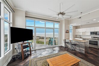 Building Photo - 500 Seawall Blvd