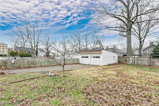 Building Photo - 12509 Britton Dr