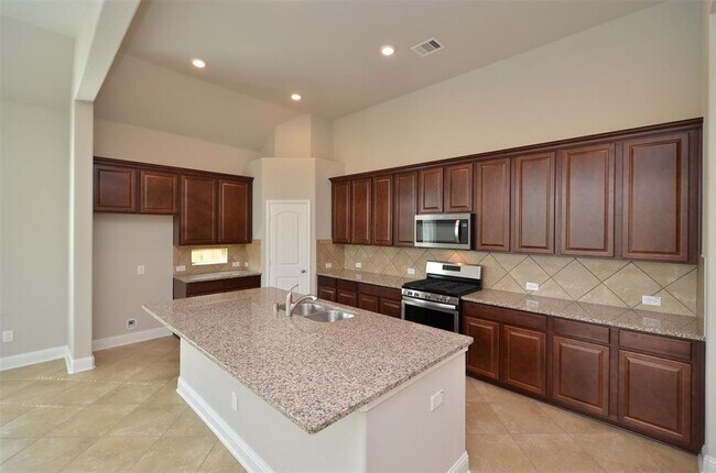 Building Photo - 4 Florentino Vine Pl