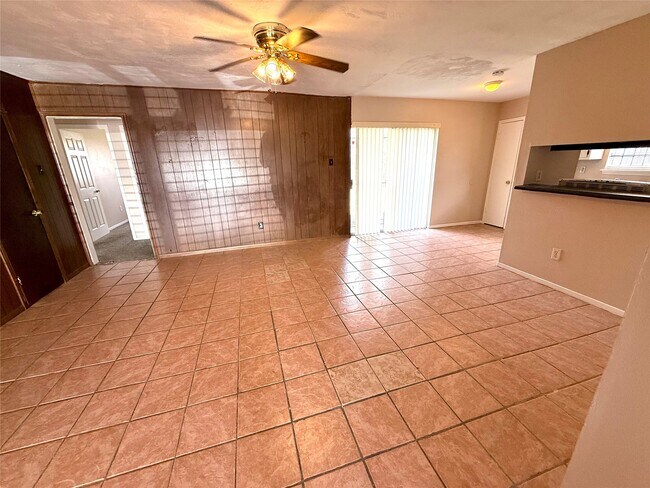 Building Photo - 3619 Kilkenny Dr