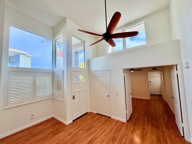 Building Photo - 2 Bedroom Plus Office House in Carlsbad