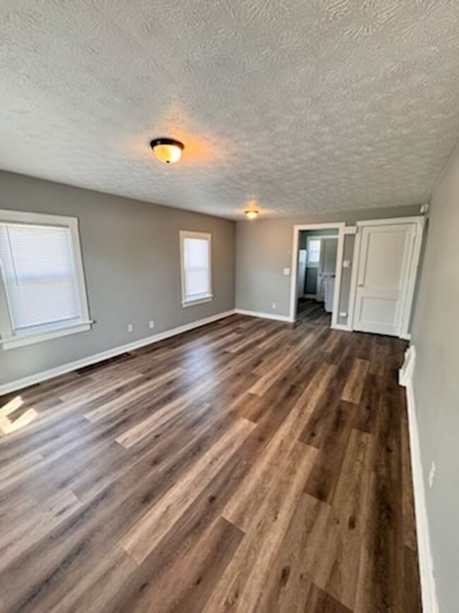 Building Photo - New Listing!!!