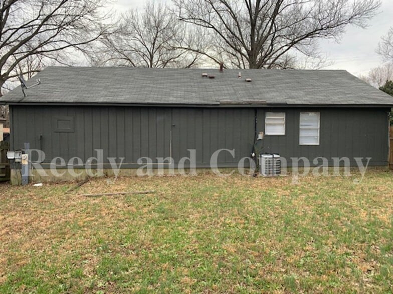 Building Photo - 3456 Meier Dr