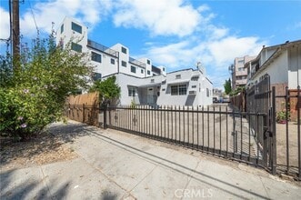 Building Photo - 6513 Lexington Ave