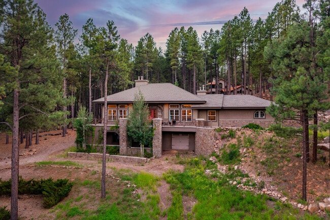 Building Photo - 4955 Hidden Hollow Rd