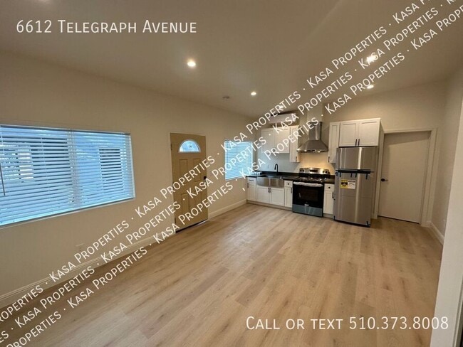 Building Photo - 6612 Telegraph Ave