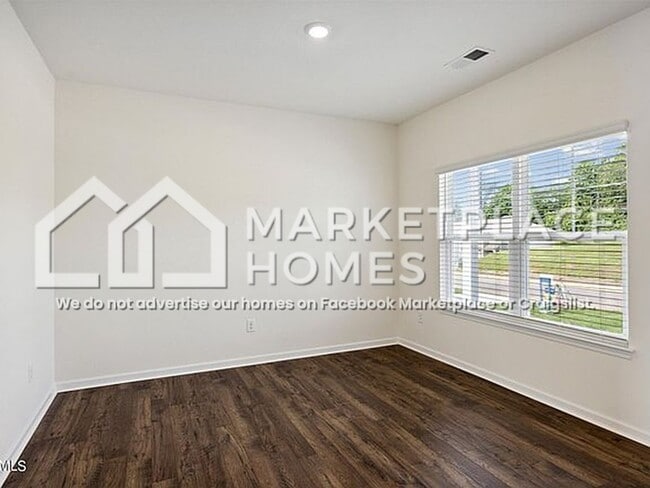 Building Photo - 1675 Pebblestone Ct
