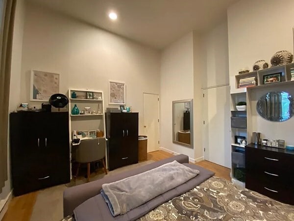 Primary Photo - 312 Columbus Ave