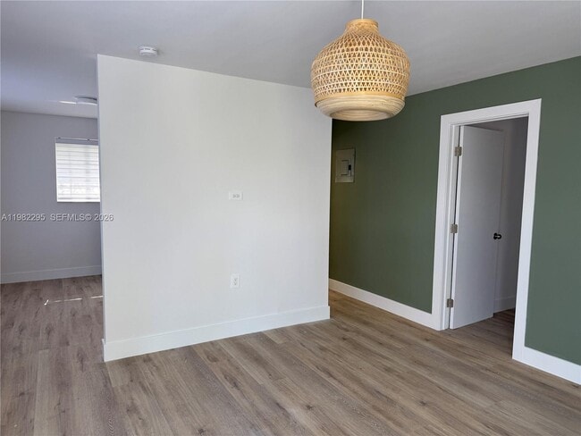 Building Photo - 1300 NE 110th St