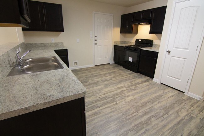 Building Photo - 13203 Italian Cypress Trail