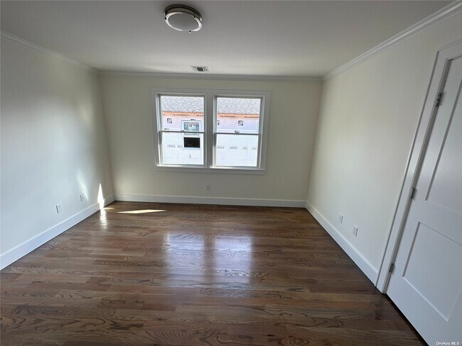 Building Photo - 211 Nassau Blvd