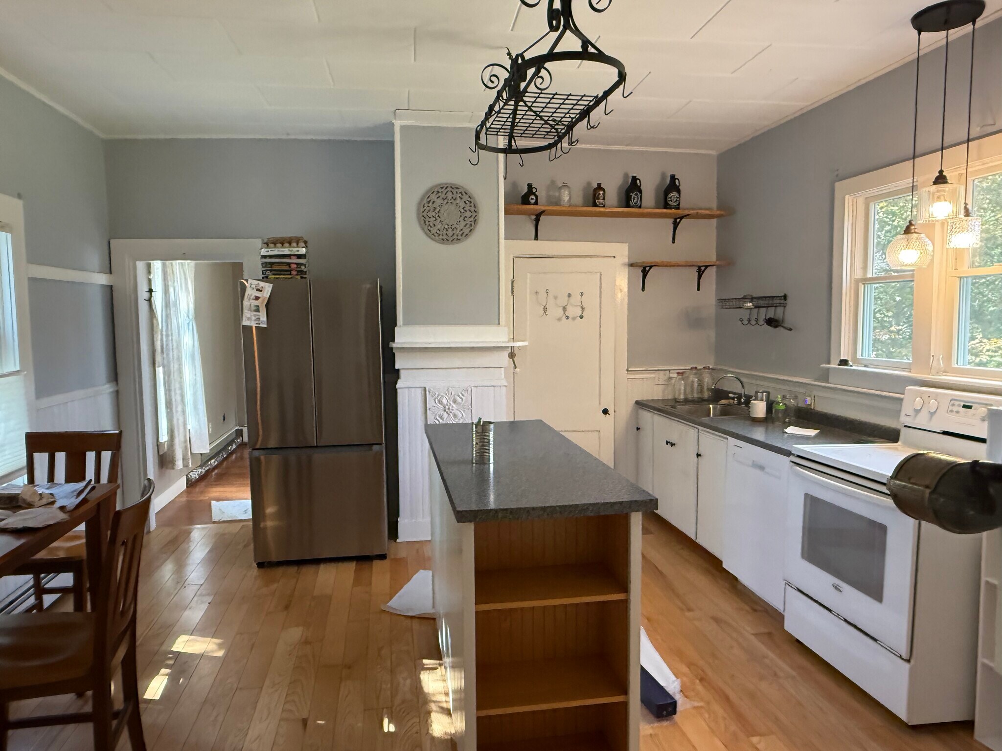 Building Photo - 21 Winter St