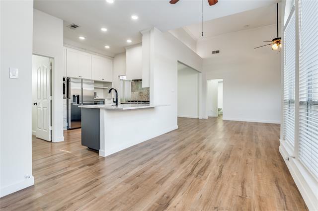 Building Photo - 3610 Granbury Dr