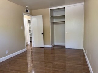 Building Photo - 289 Sawyer Way