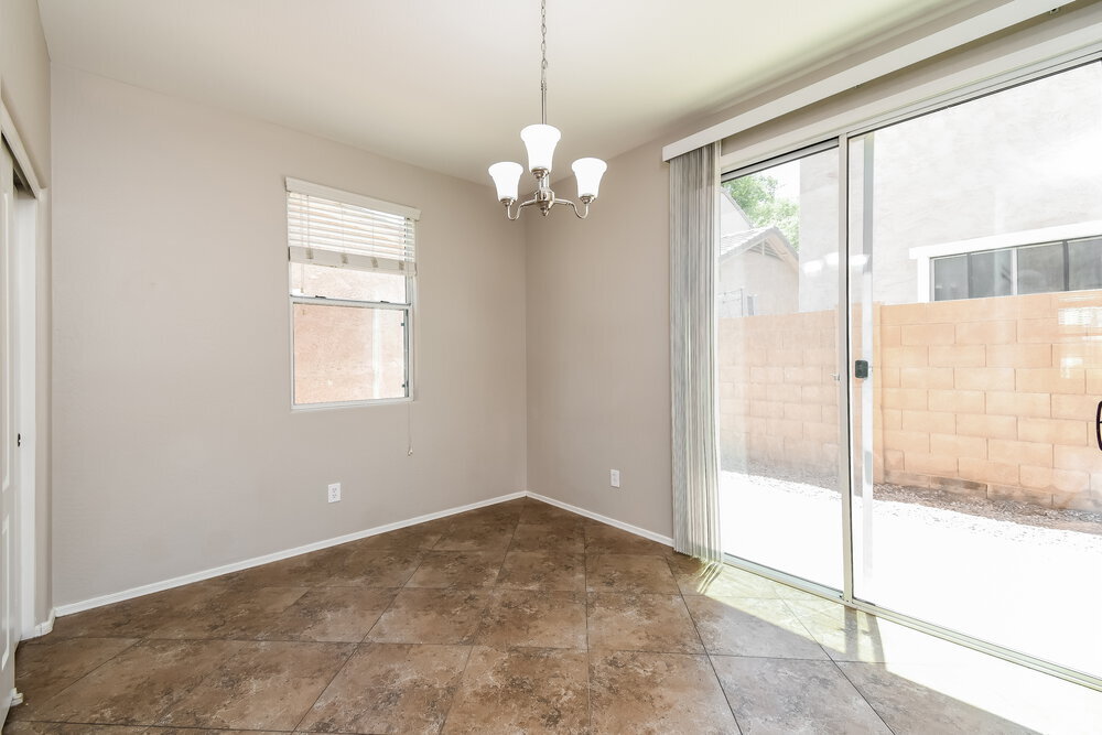 Building Photo - 4145 E Carla Vista Dr
