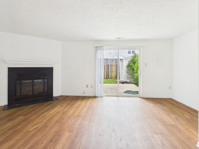 Building Photo - 8410 Klarey Ct