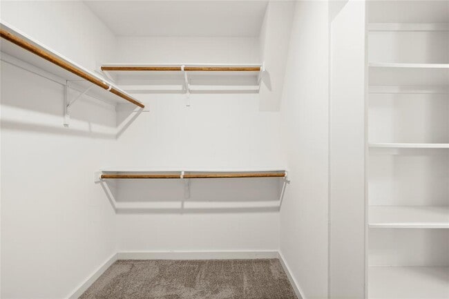 Building Photo - 15004 Ryman Rd