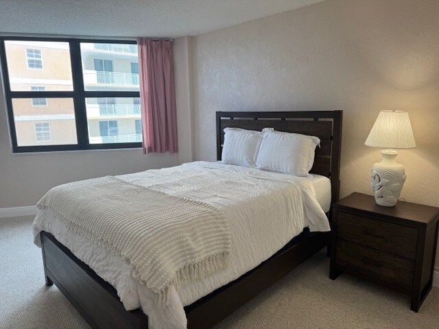 Second bedroom - Queen size bed - 1415 Ocean Shore Blvd
