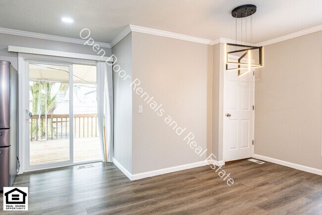Building Photo - Available now!! ***MOVE IN RENT SPECIAL $550 OFF FIRST MONTH'S RENT!!***