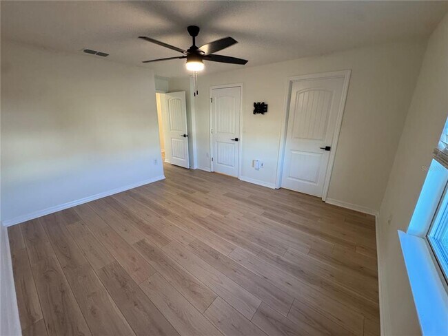 Building Photo - 12063 Holystone St