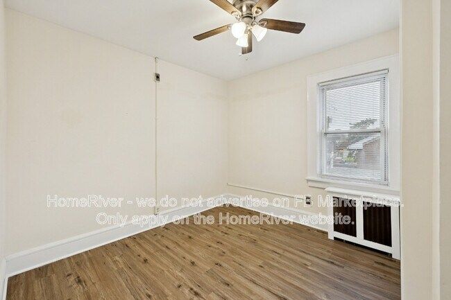 Building Photo - 289 Hilton Ave