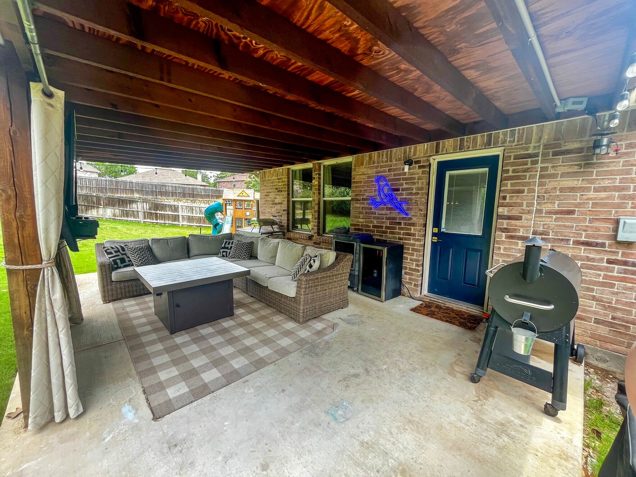 Building Photo - 13183 Cowper Dr