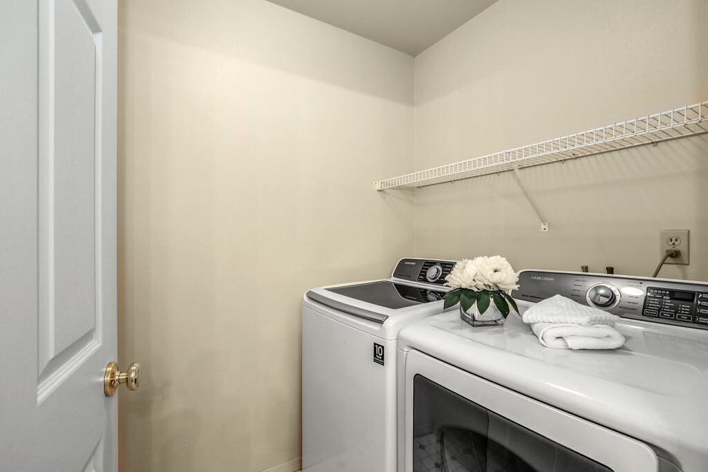 Building Photo - 2001 120th Pl SE